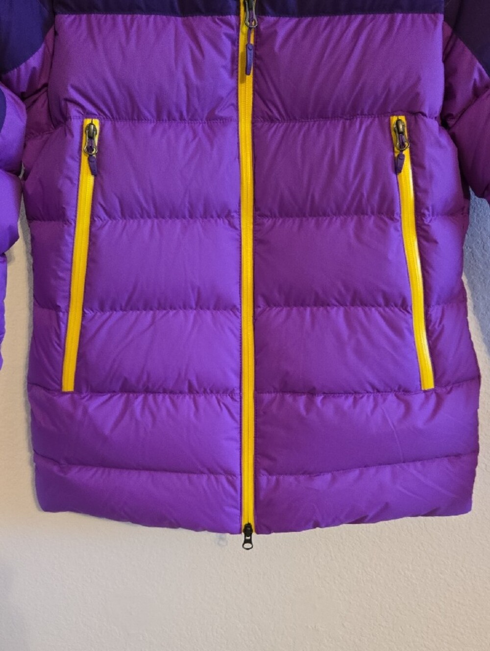 Marmot Purple Hooded Puffer Jacket - Small - Picture 9 of 16